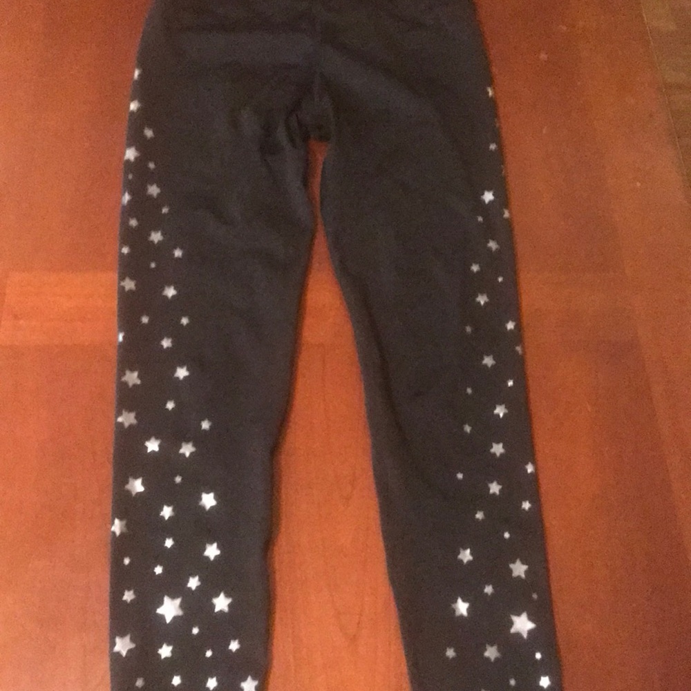 Athletic leggings